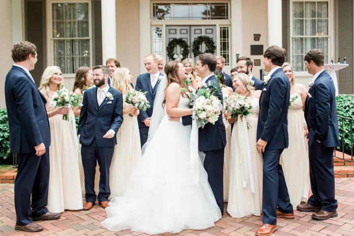 Can you wear white shop to a wedding reception