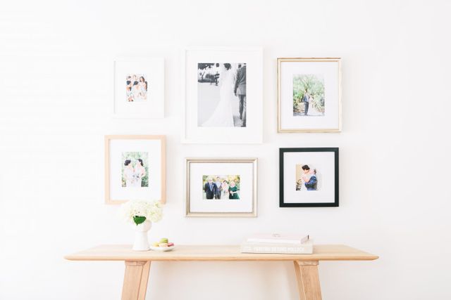 7 Wedding Keepsakes You Can Frame After the Big Day