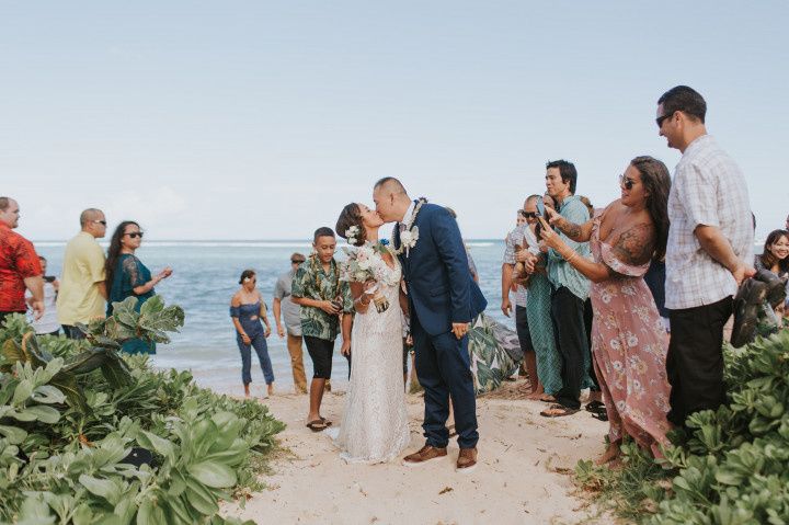 couple kissing on the beach