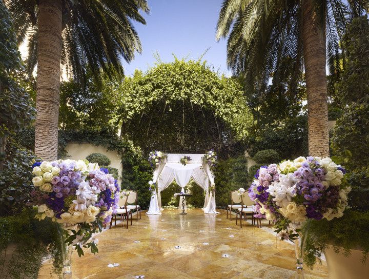 Las Vegas Wedding Venues to Wow Your Guests