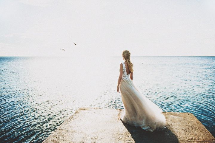 21 Mermaid Wedding Ideas for Major Under the Sea Vibes