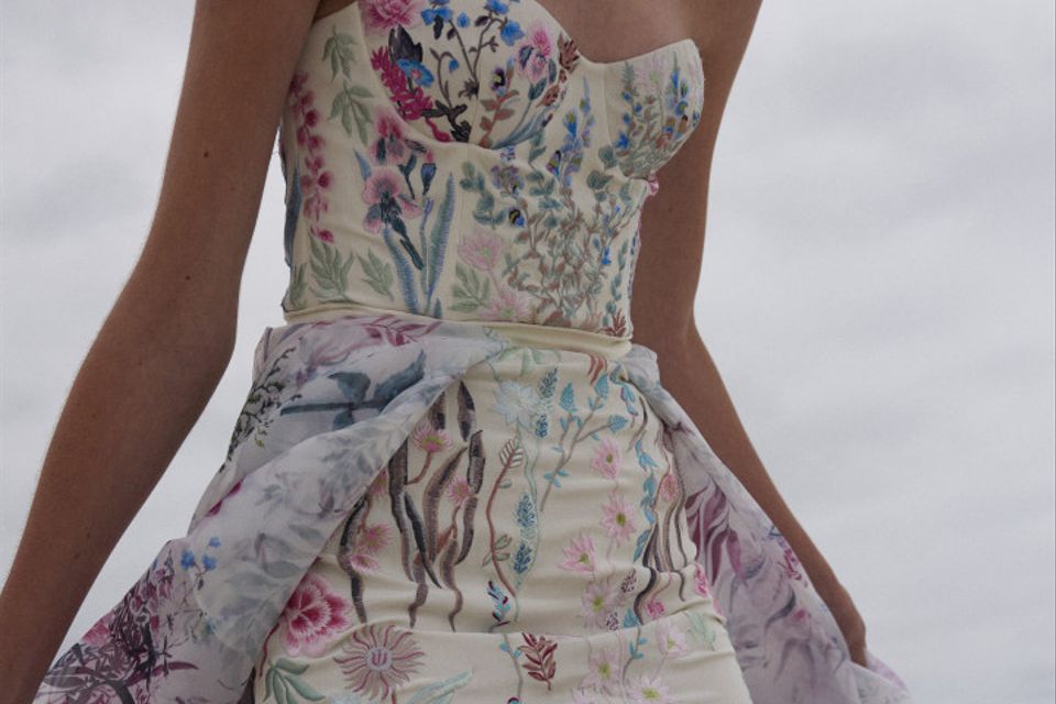 13 Floral Wedding Dresses for Brides Who Just Really Love Wildflowers