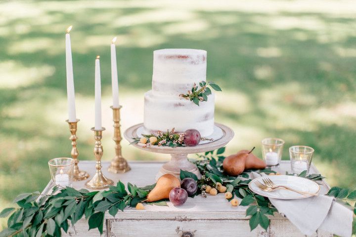 Dessert table at a bridal shower stock photo - OFFSET