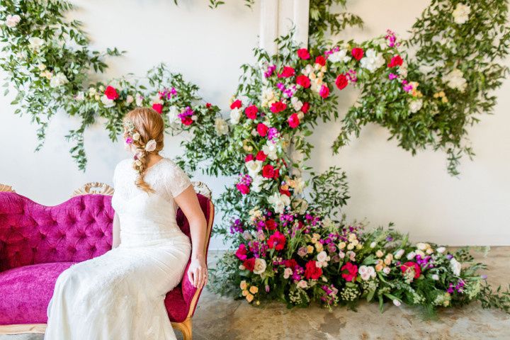 Beautiful colorful wildflower garland perfect for an outdoor wedding  spring, summer, or fall…