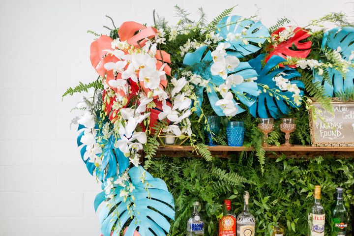 404 - PAGE NOT FOUND  Tropical wedding theme, Hawaiian party