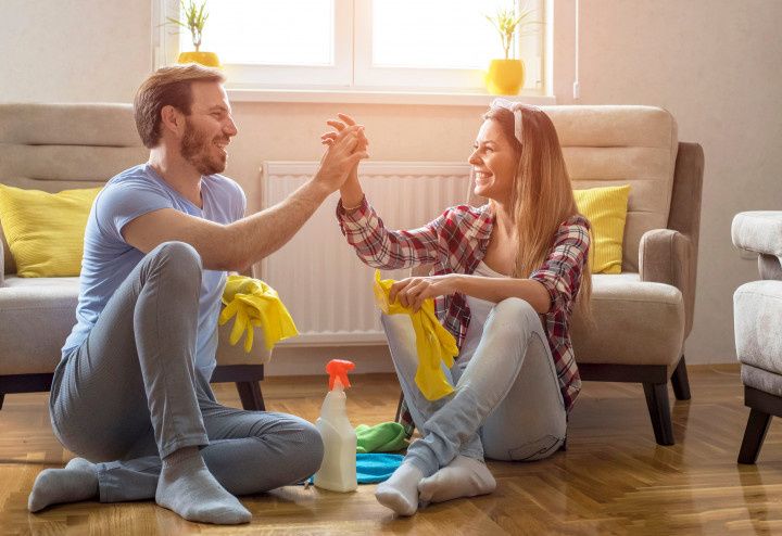 6 Relationship Habits You Should Spring Clean 