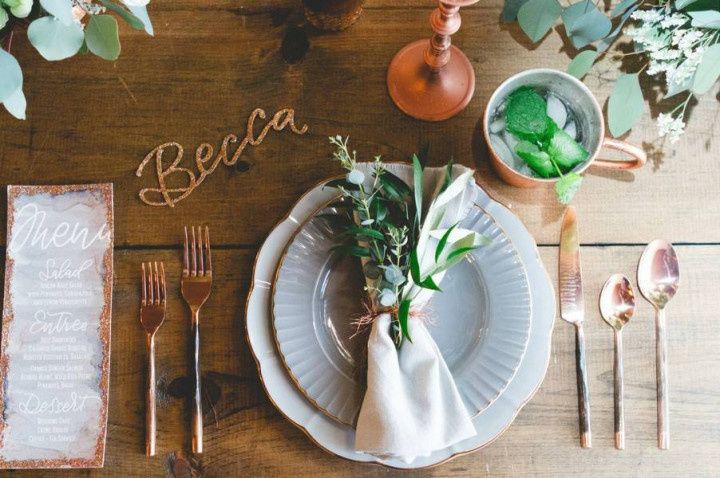 wedding place setting wooden table