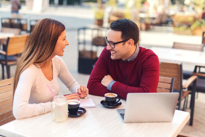 couple talking about wedding budget