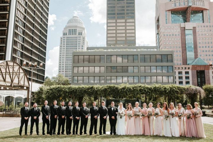 10 Stunning Outdoor Wedding Venues in Louisville and Lexington, KY