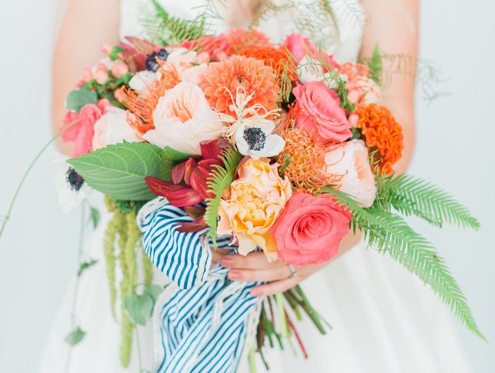 bright coral summer bouquet