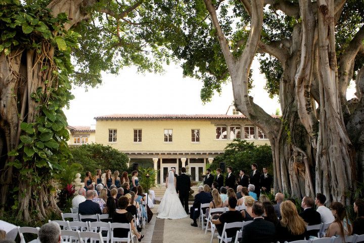 outdoor wedding ceremony 