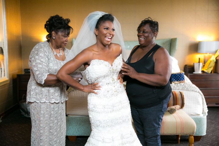 bride getting ready 