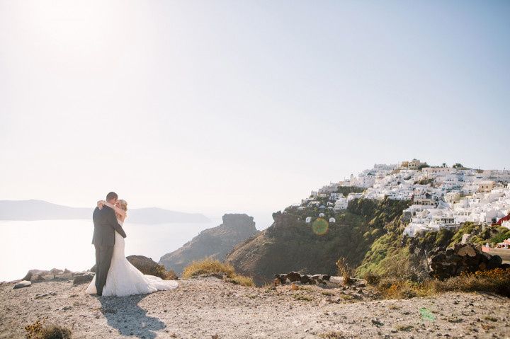 Is the Couple Responsible for Their Guests During a Destination