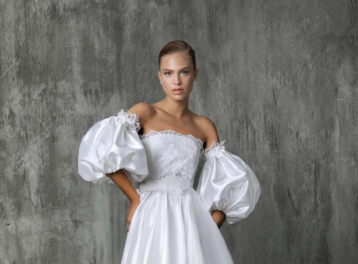 Short Wedding Dresses With Detachable Puff Sleeve 