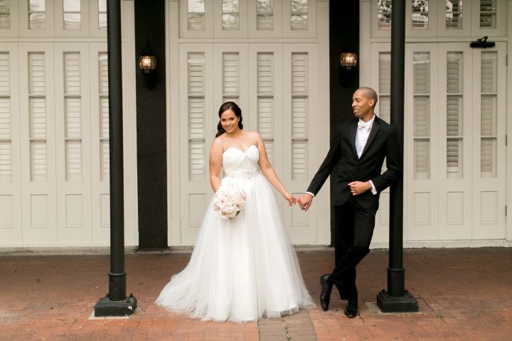 new orleans couple outdoors