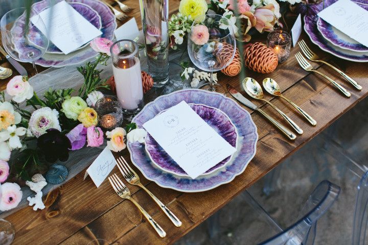 wedding place setting with purple china