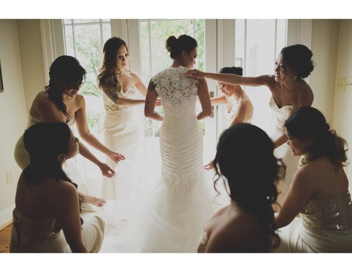 7 Things to Do Before Putting on Your Wedding Dress