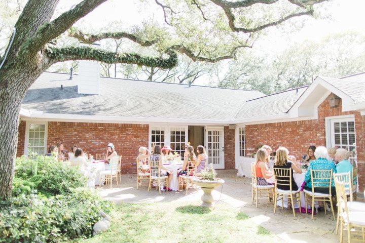 How To Plan A Bridal Shower: 10 Tips, Budget, DIY, Beautiful