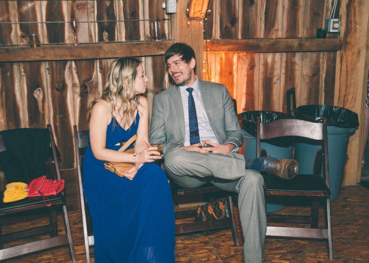 An Introvert's Guide to Living It Up at a Wedding