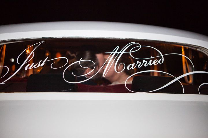 11 Wedding Car Decoration Ideas for a Memorable Send-Off