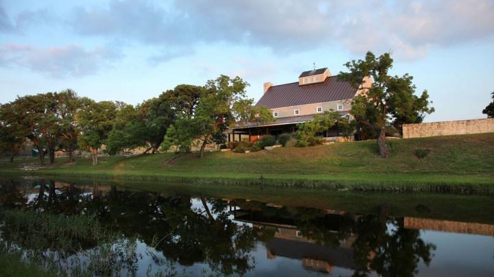 Alegria Barn