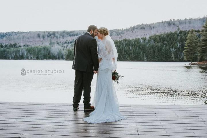maine lakeside cabins wedding