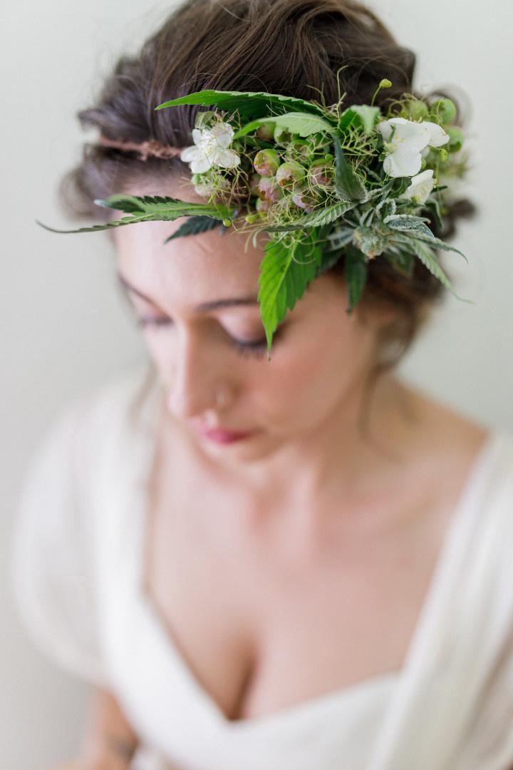 weed headpiece