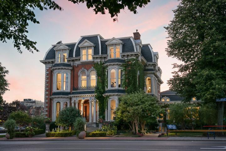 exterior shot of historic mansion in ny