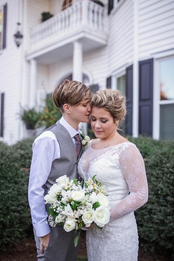 Lesbian Wedding Attire Decoded: Fashion Ideas for Your Big Day