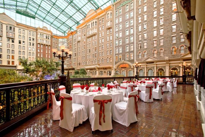 indoor wedding reception at Sam's Town Hotel in Las Vegas