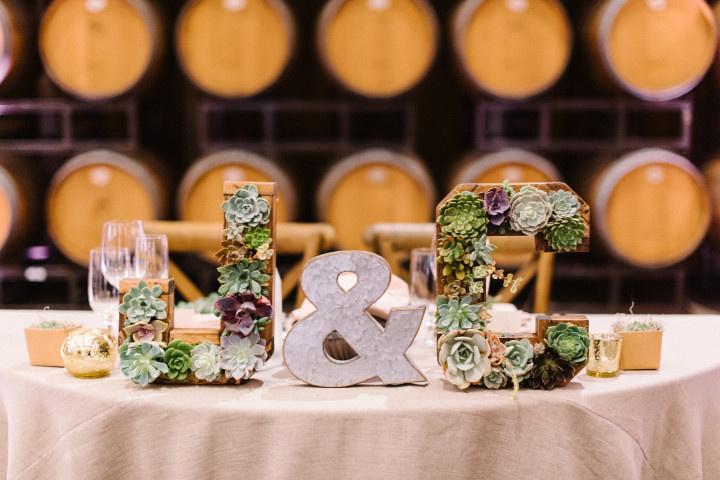 Wedding centerpieces on sale with succulents