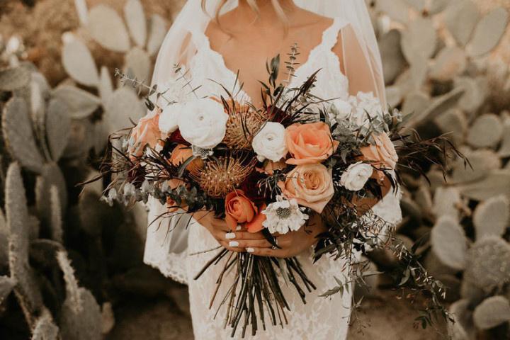 42 Fall Wedding Bouquets You'll Love