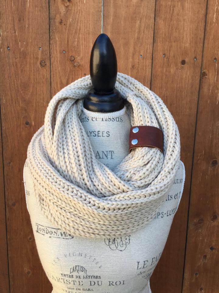 infinity scarf
