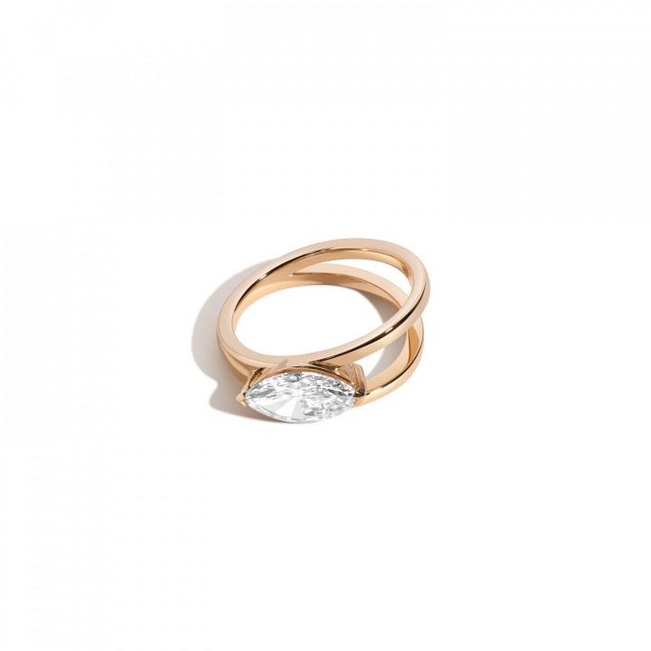marquise cut v setting engagement ring