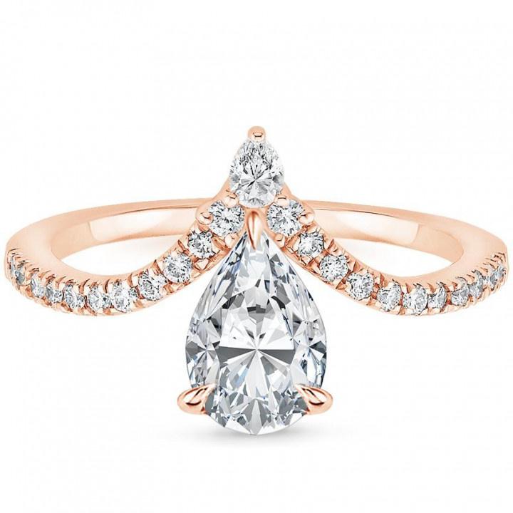 pear cut and chevron band