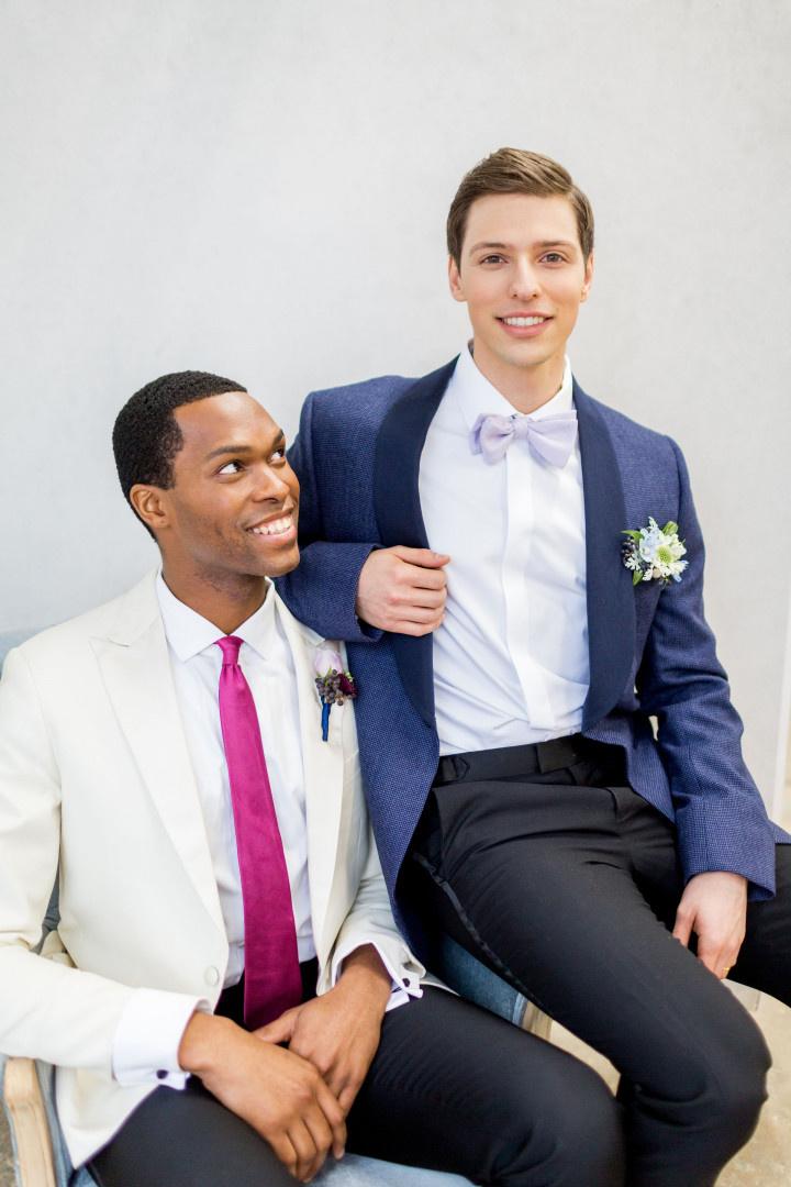 grooms
