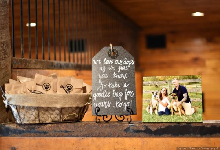 8 Personalized Wedding Favor Ideas for Every Style