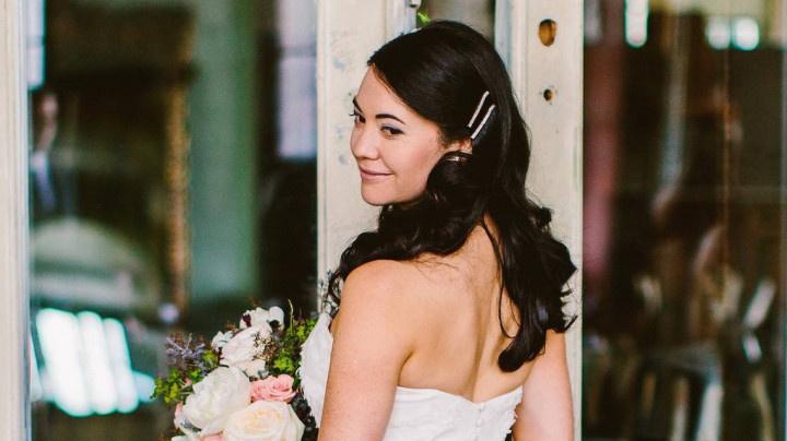 A Glossary of Wedding Hair Accessories & Where to Buy Them