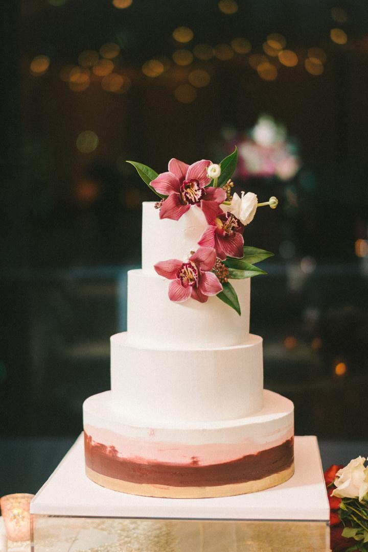 floral wedding cake