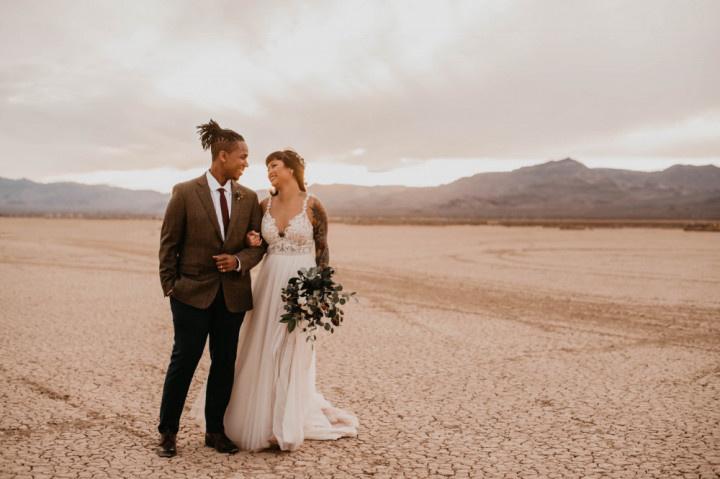 Desert wedding outlet dress