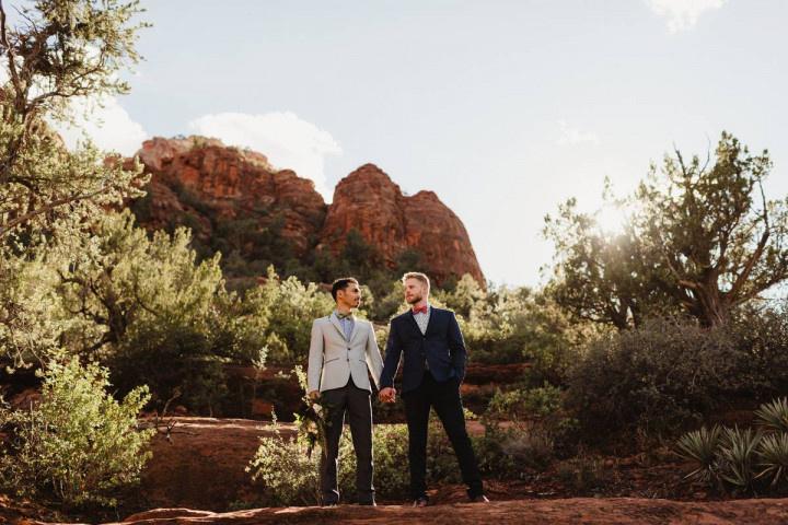 How to Have a Desert Wedding