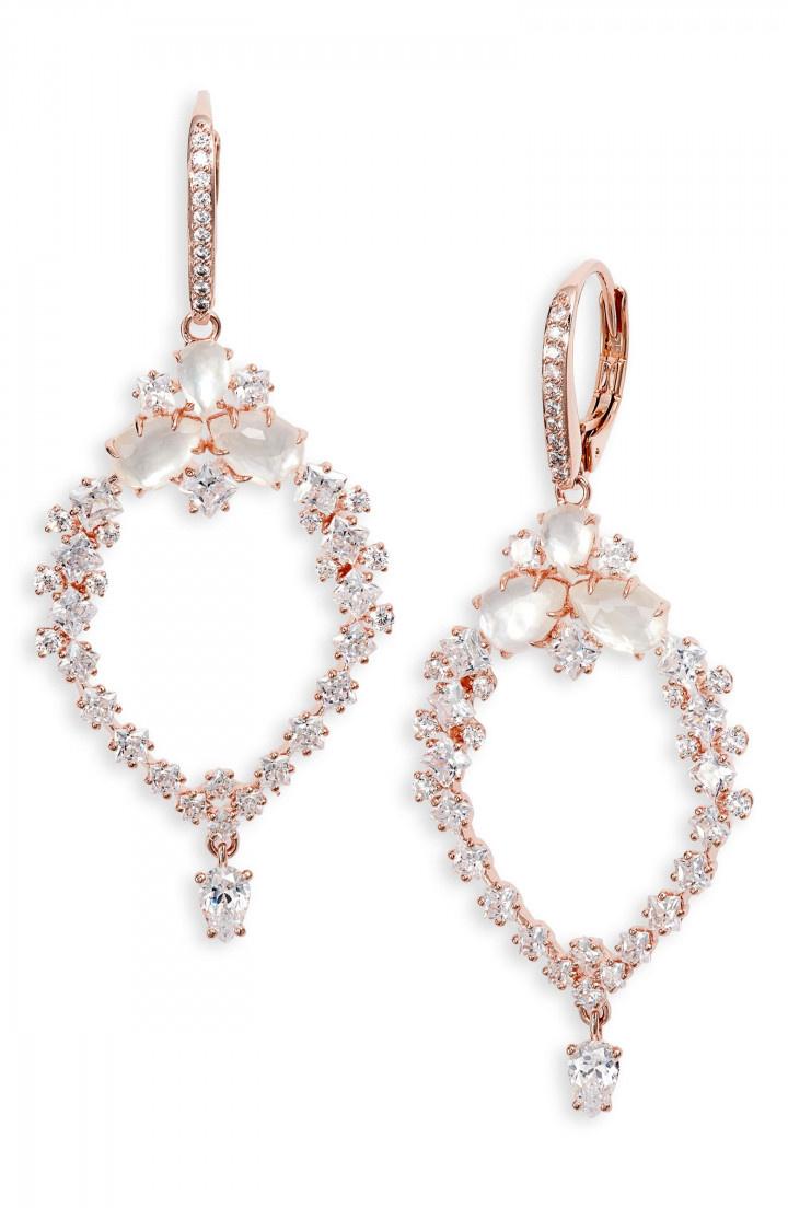 14 Rose Gold Wedding Earrings For a Romantic Bridal Look