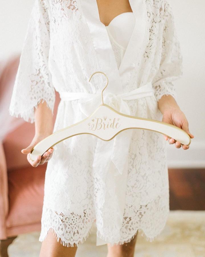 Vintage wedding dress clearance hanger