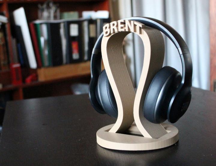 headphones stand