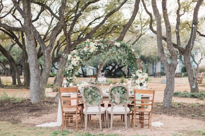 garden party wedding theme