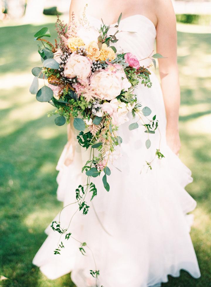 2024 Cascading Bouquet