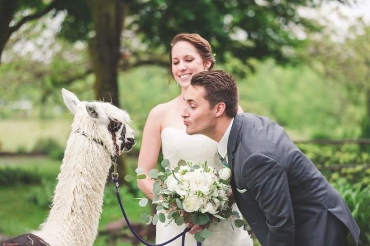 7 Reasons Why You Should Get Married In Your Hometown