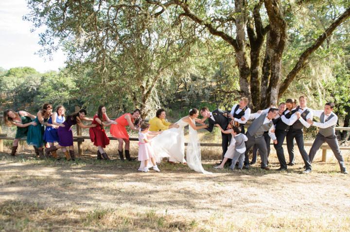 5 Amazing Poses to Take the BEST Wedding Photos Possible.