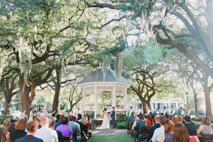 Outdoor wedding in downtown Savannah