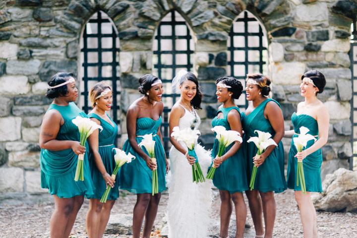 bride and bridesmaids at great gatsby theme wedding